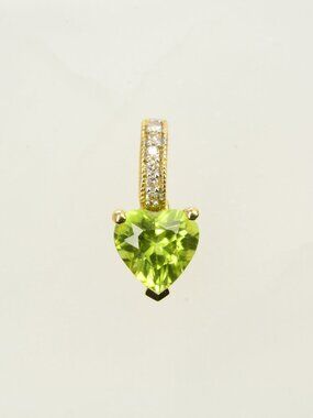 10K Green Heart w/diamonds Pendant